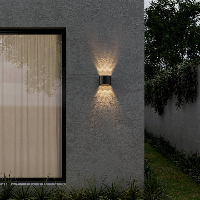 Prow Wall Lamp