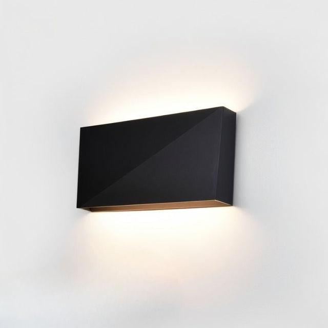 Blans Wall Lamp
