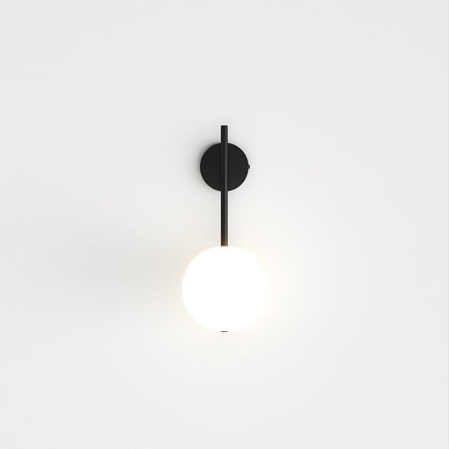 Vaxholm Wall Lamp