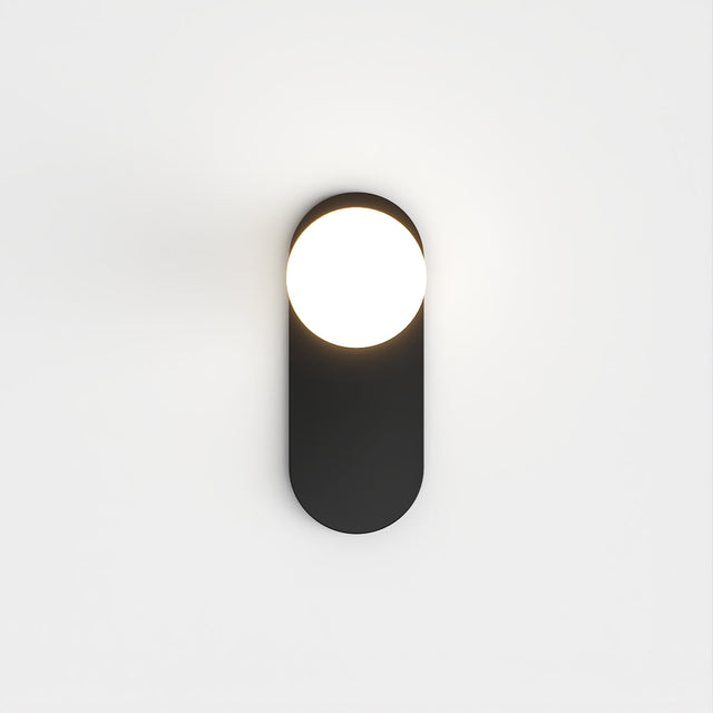 Vaxholm Wall Lamp