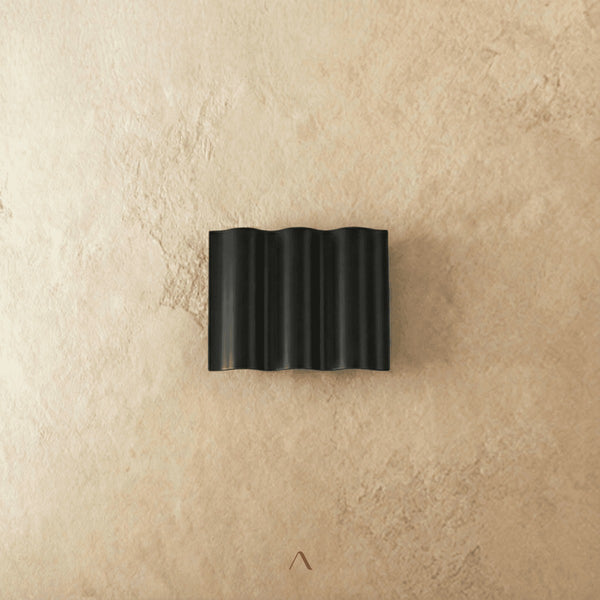 Airan Wall Lamp