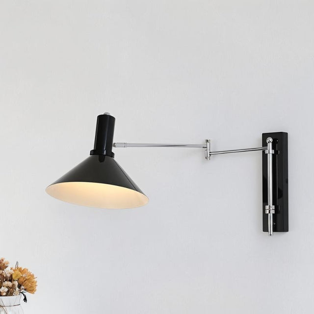 Eifel Wall Lamp