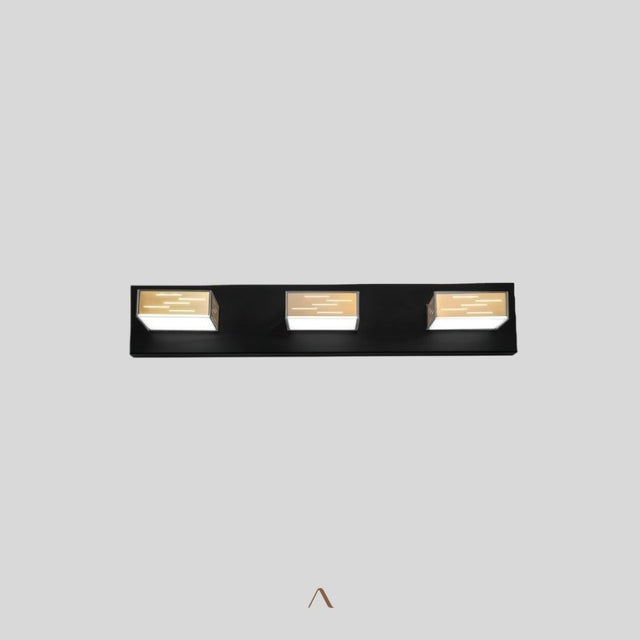 Aloxe Wall Lamp