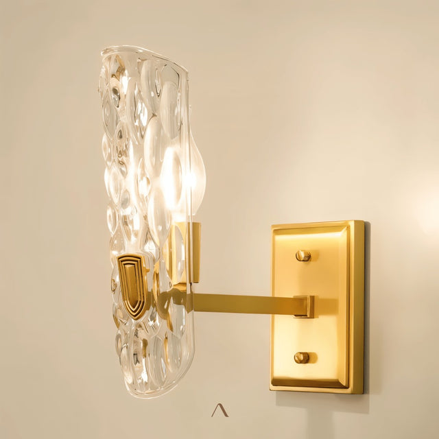 Amaye Wall Lamp