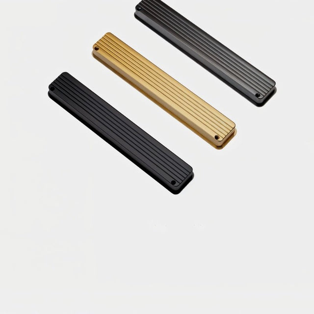 Runavik Handle