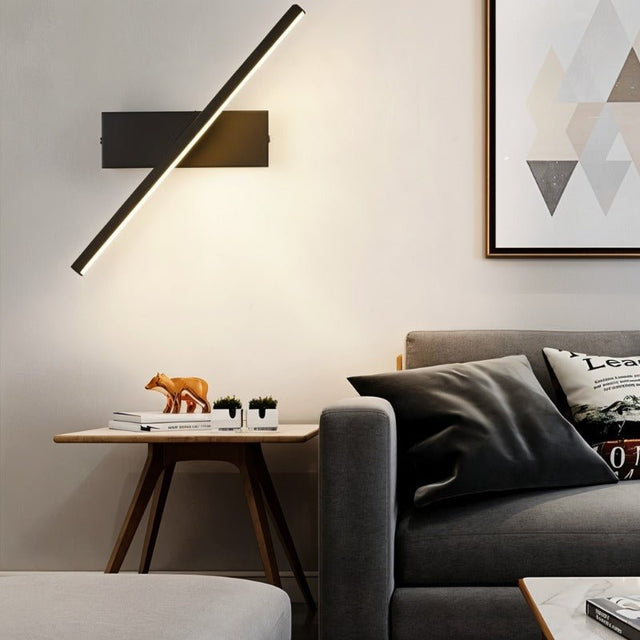 Luff Wall Lamp