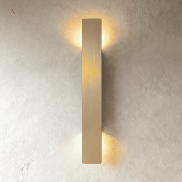 Aurelia Wall Lamp