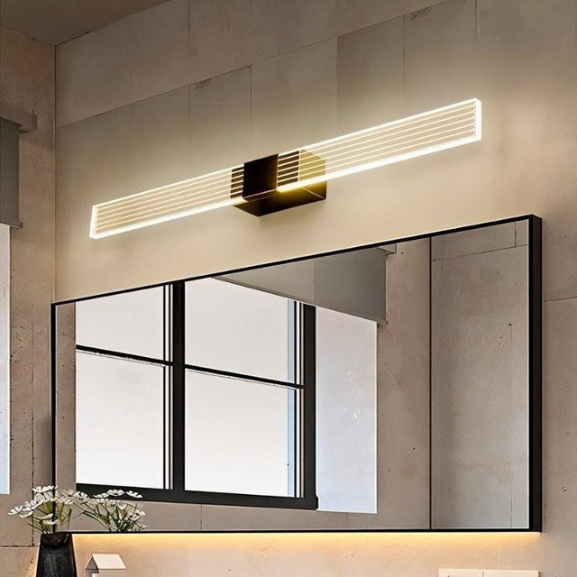 Cricqueboeuf Wall Lamp