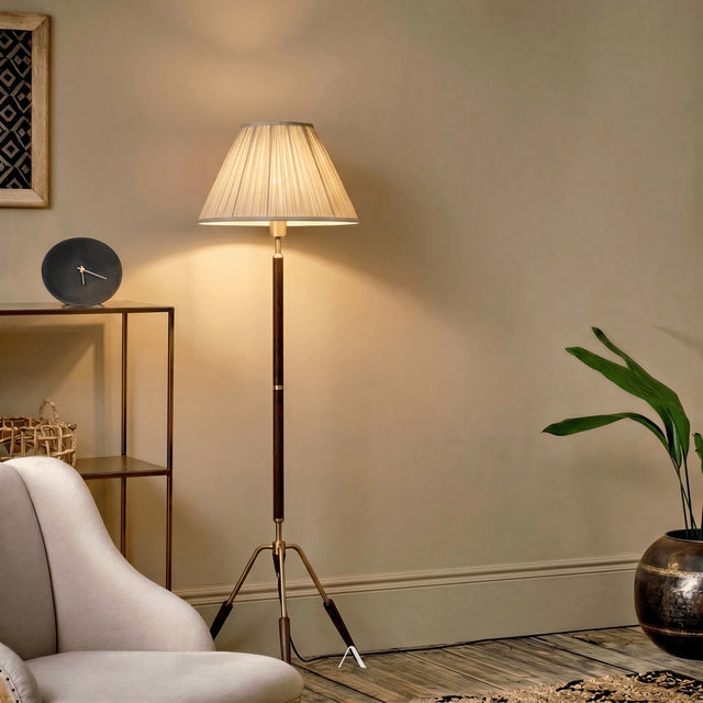 Baeza Floor Lamp