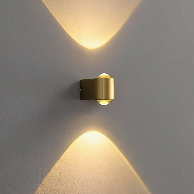 Radiatus Wall Lamp