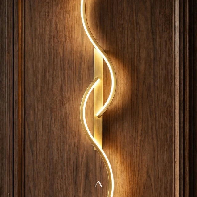 Breccia Wall Lamp
