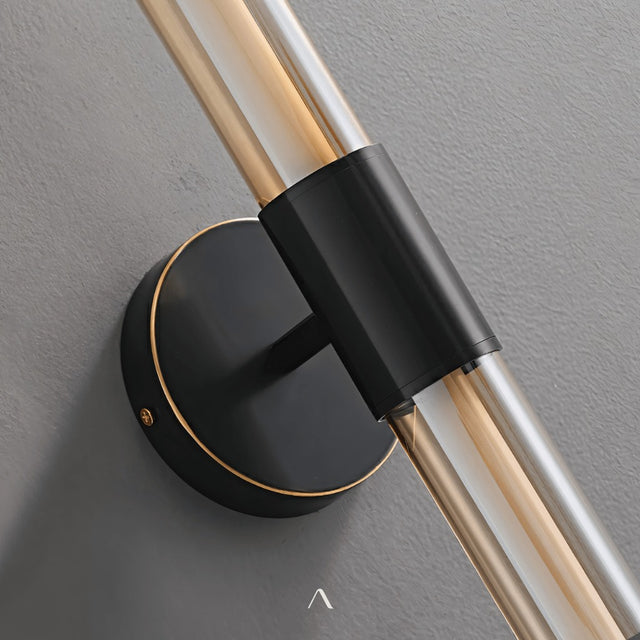 Breuil Wall Lamp