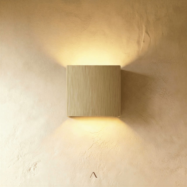 Bridge Wall Lamp