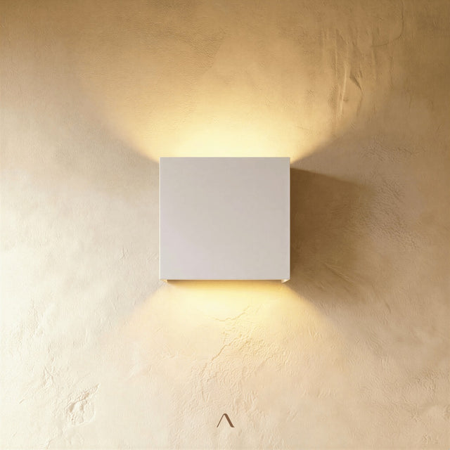 Bridge Wall Lamp