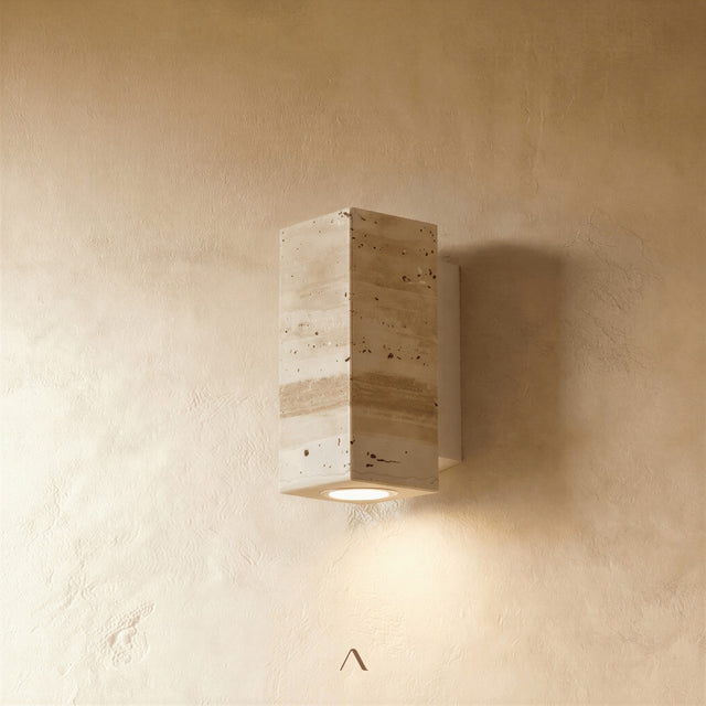 Capital Wall Lamp