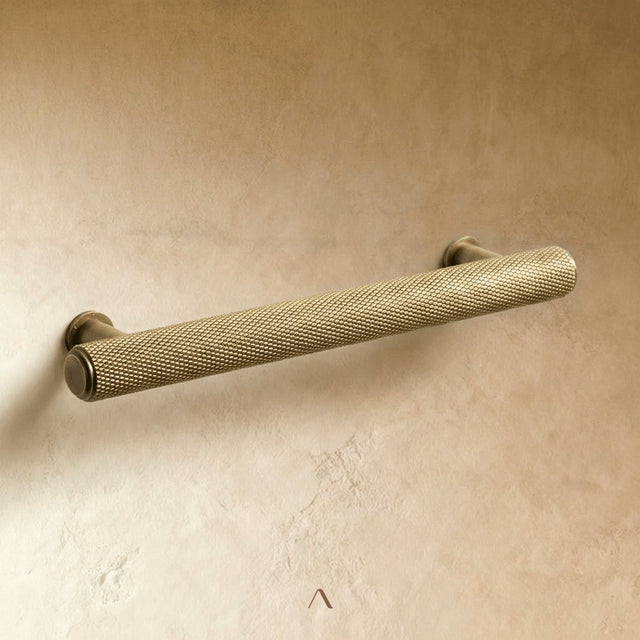 Castano Cabinet Pull