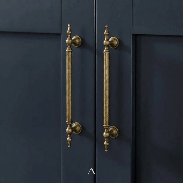 Castillo Cabinet Pull