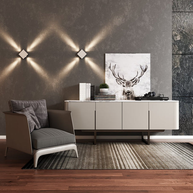 Stem Wall Lamp