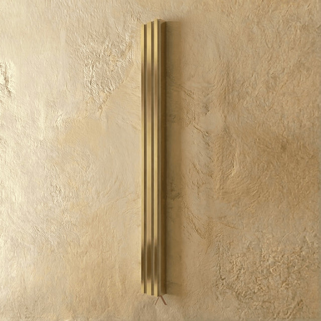 Diffraction Wall Lamp