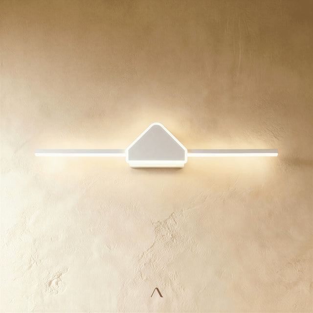 Ekenas Wall Lamp