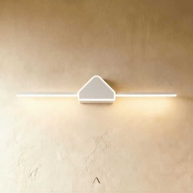 Ekenas Wall Lamp