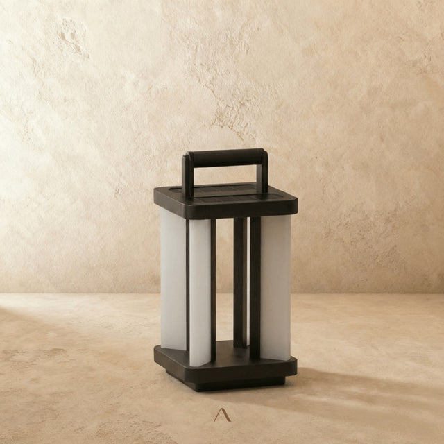 Enna Outdoor Lamp
