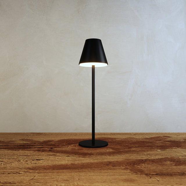 Tread Table Lamp