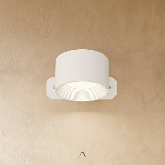 Eterville Wall Lamp