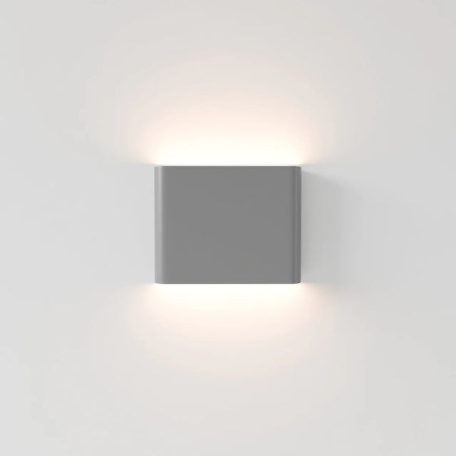 Helm Wall Lamp