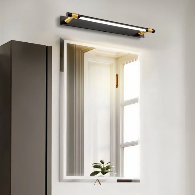 Filipstad Wall Lamp