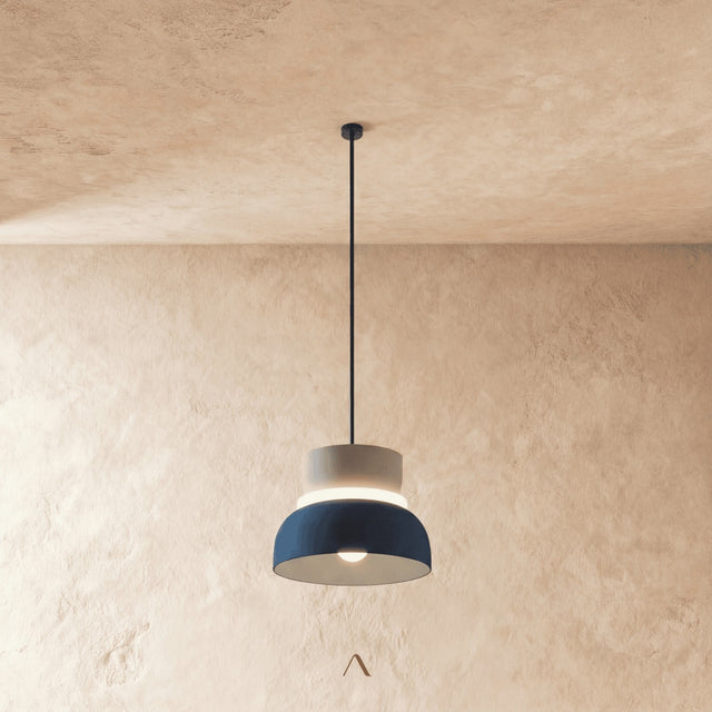 Focus Pendant Light