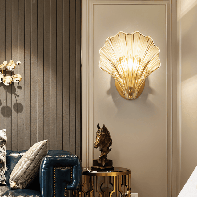 Agy Wall Lamp