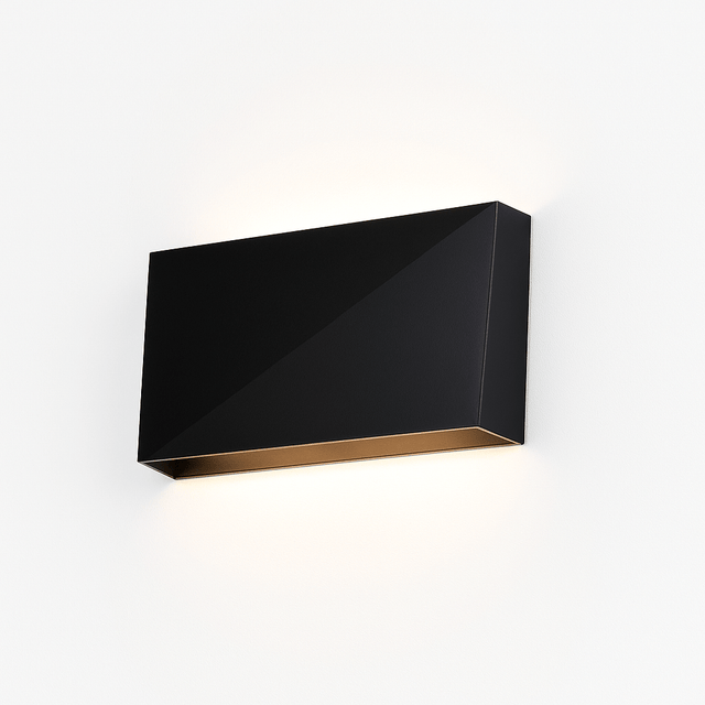 Blans Wall Lamp