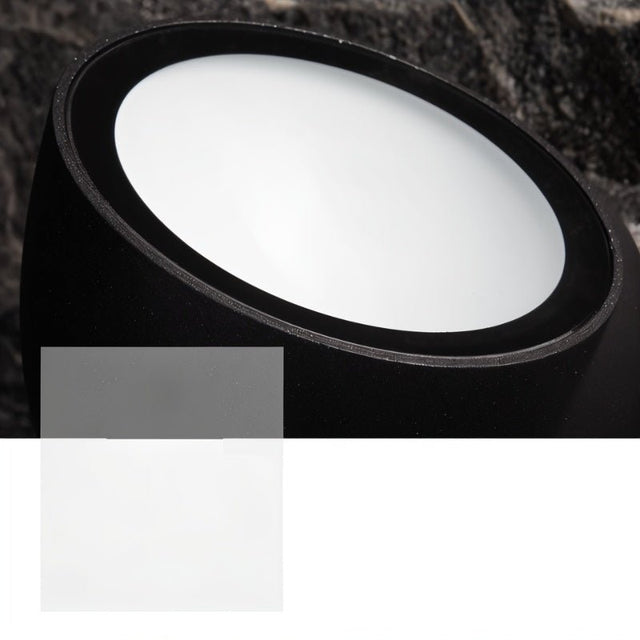 Baume Wall Lamp