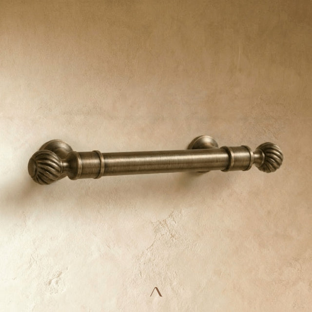 Juzcar Cabinet Pull