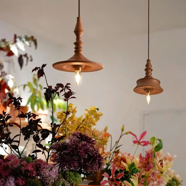 Tavaux Pendant Light