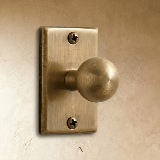 Larva Cabinet Knob