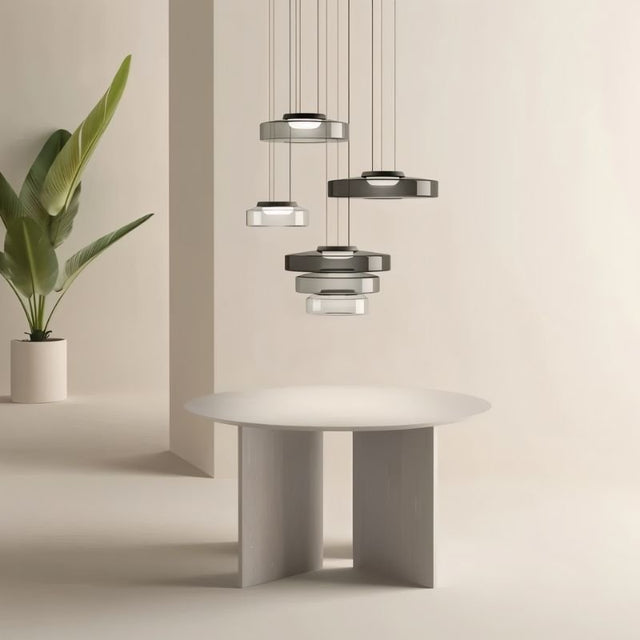 Ravning Pendant Light