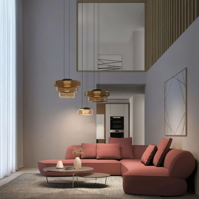 Ravning Pendant Light