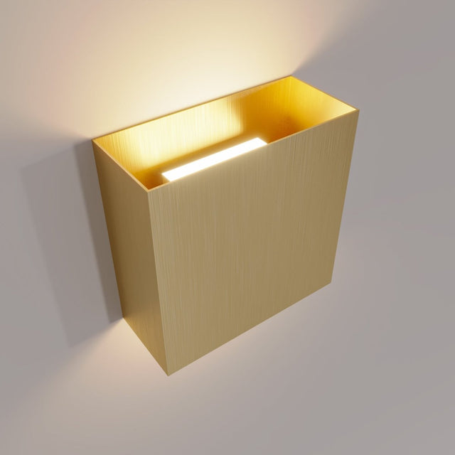 Bridge Wall Lamp