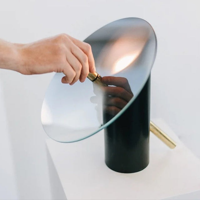 Vertebratus Table Lamp