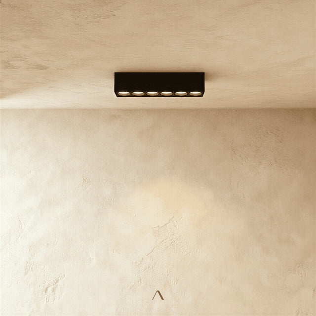 Magma Track Light