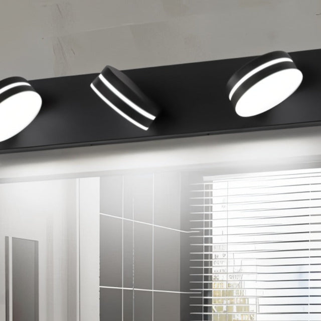 Chablis Wall Lamp