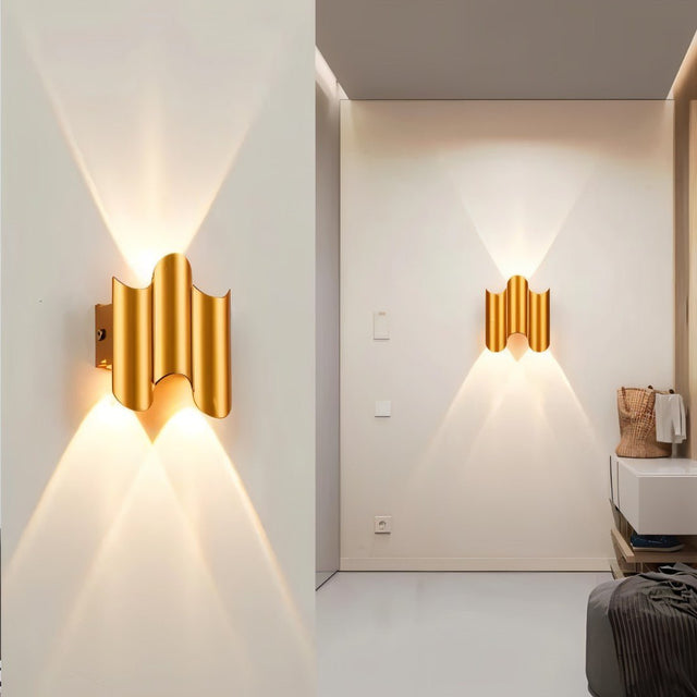Celerity Wall Lamp