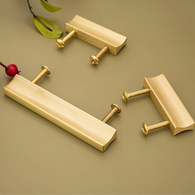 Douvres Pull Bar