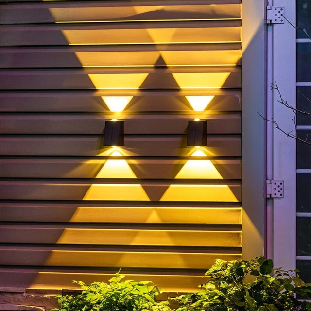 Mizzen Wall Lamp