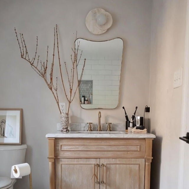 Montone Wall Lamp