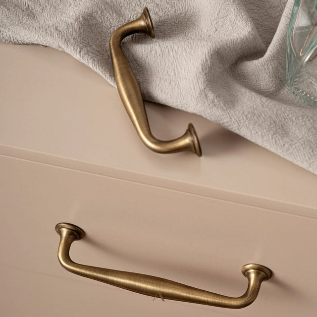 Niebla Cabinet Pull