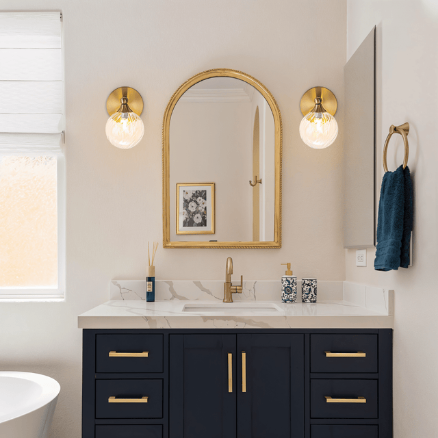 Breville Wall Lamp