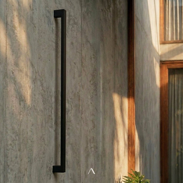Parabola Wall Lamp